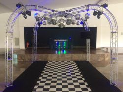 Casamento Larissa e Sidney Pacote Ouro - Estrutura em X, dia 16/12/2017 - Dj Rafael Gama & Ourosom www.ourosom.com dj em vila velha, dj em vitria, dj na serra, dj em cariacica, dj para todo ES! Noiva, casamento