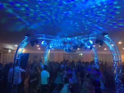 Casamento Larissa e Sidney Pacote Ouro - Estrutura em X, dia 16/12/2017 - Dj Rafael Gama & Ourosom www.ourosom.com dj em vila velha, dj em vitria, dj na serra, dj em cariacica, dj para todo ES! Noiva, casamento