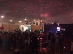 Casamento Larissa e Sidney Pacote Ouro - Estrutura em X, dia 16/12/2017 - Dj Rafael Gama & Ourosom www.ourosom.com dj em vila velha, dj em vitria, dj na serra, dj em cariacica, dj para todo ES! Noiva, casamento