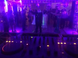15 anos Debora, Pista de dana em Grid, dia 09/12/2017 - Dj Rafael Gama & Ourosom www.ourosom.com dj em vila velha, dj em vitria, dj na serra, dj em cariacica, dj para todo ES! Noiva, casamento