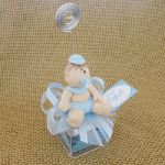 Lembrancinha Caixinha acrilico com boneco em biscuit personalizado para nascimento aniversrio e ch de beb R$  4,50