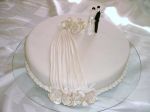 Bolo de casamento simples