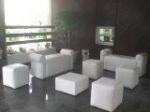 Lounge 15 (02 Recamiers,01 mesa de centro,04 puffs cubo 1 lugar)Só clikar na foto que ela aumenta