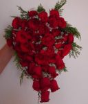 BOUQUET VERMELHO CASCATA