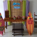 #Decora��oHava�, podemos acrescentar cubos com luz nas laterais da mesa  e bal�es nas laterais do cortinado .