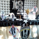 Decora��o Juventus 
Decora��o Cristiano Ronaldo .
Montamos com cortinado