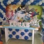 Decoração musical para todas as idades! montamos também com a mesa estrela com luz .