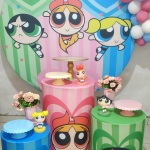 Meninas Super Poderosas! 
Montamos com cortina atr�s e com outros modelos de mesa . #decoracaomeninassuperpoderoasas