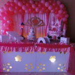 Decora��o princesa (com bolo de fraldas para ch� de beb�).Fazemos na vers�o para menino.
