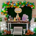 Decoração Safari , para aniversário e chá de bebê.
obs: balões metalizados por conta do cliente.