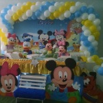 Baby disney 
Podemos fazer com mais cores de meninas