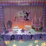 Decora��o Pop star com tela de bal�es