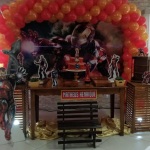 Decora��o Homen de Ferro  com mesa proven�al