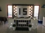 Decoração clean 15 anos