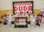 Decoração Clean Minnie Vermelha com painel personalizado