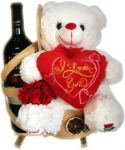 Urso i love you e vinho