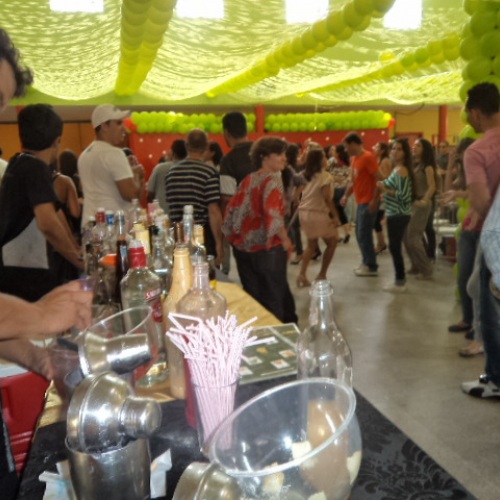 Valter Drinks - Barmans para sua festa em BH