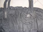 Detalhes da bolsa Mary.