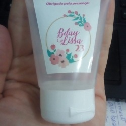Bisnaga personalizada para lcool gel, sabonete lquido ou outro produto para lembrancinha.